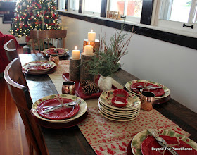 christmas decor, christmas table setting, woodland decor, christmas home, centerpiece, woodsy, rustic, http://bec4-beyondthepicketfence.blogspot.com/2015/12/home-for-christmas-home-tour-blog-hop.html