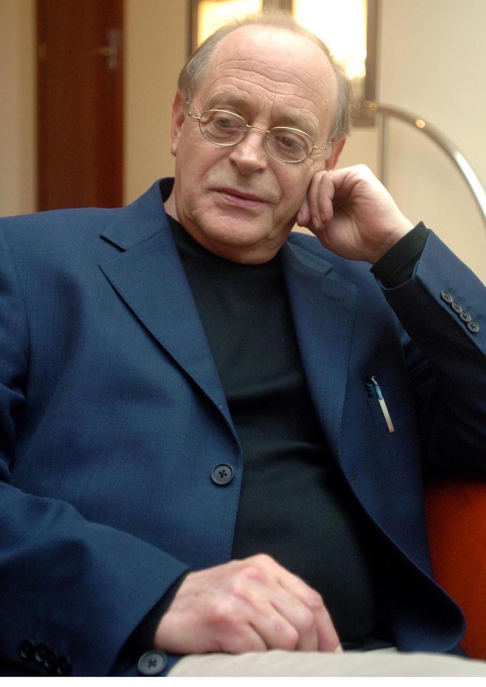 Fragmentos Culturais Antonio Tabucchi, um tributo emocionado