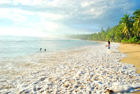 Dahican Beach , Davao Oriental