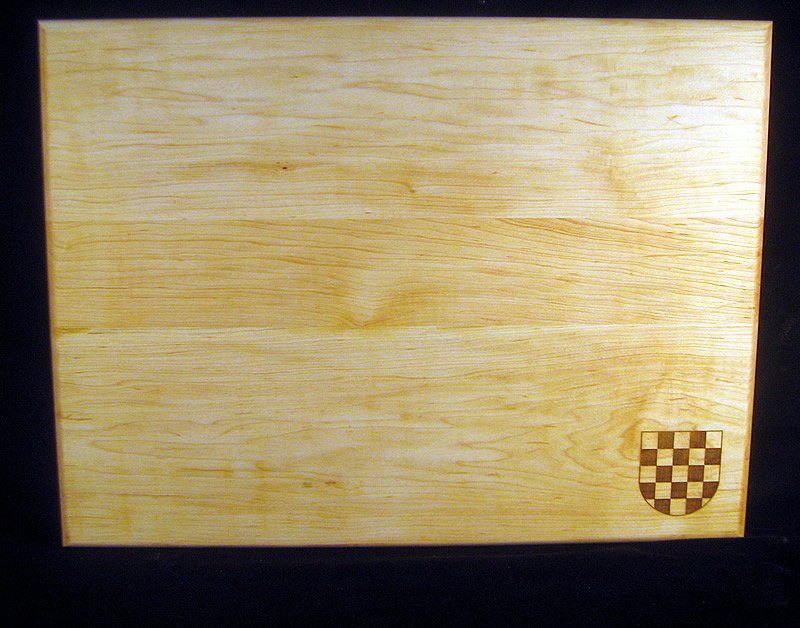 Splinters Woodworks Custom Cutting Board with Croatia Coat of Arms