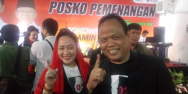 Pencetus Mobil Esemka Deklarasi Dukung Jokowi-Ma'ruf Pencetus Mobil Esemka Deklarasi Dukung Jokowi-Ma'ruf