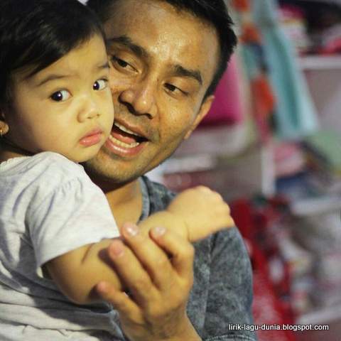 Judika dan Anaknya - instagram Foto Judika dan Anaknya - instagram