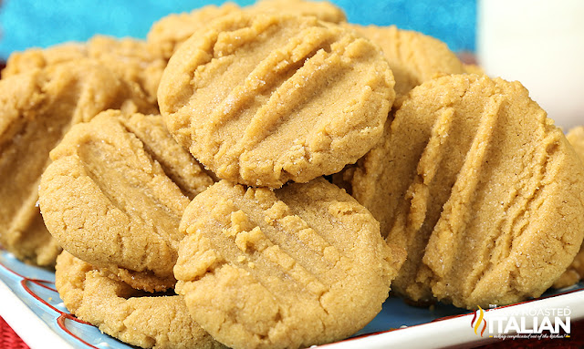 3 Ingredient Peanut Butter Cookies 3 Ingredient Peanut Butter Cookies