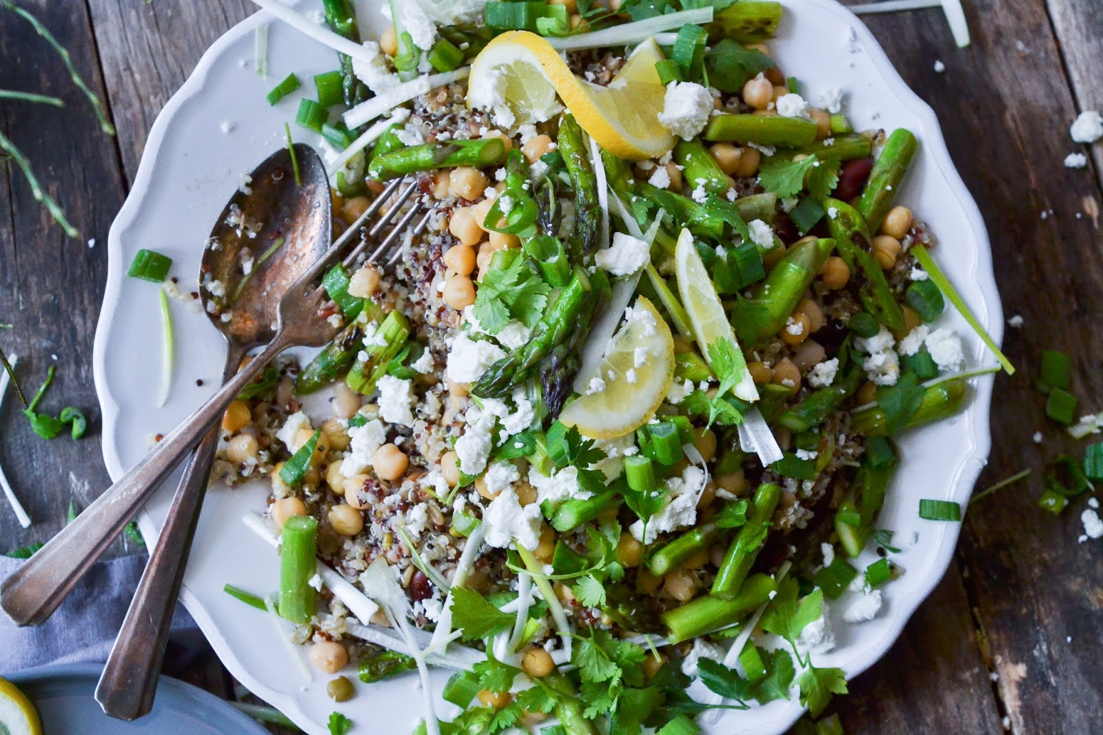 Christina macht was: Quinoa-Bohnen-Salat mit grünem Spargel &amp; Feta