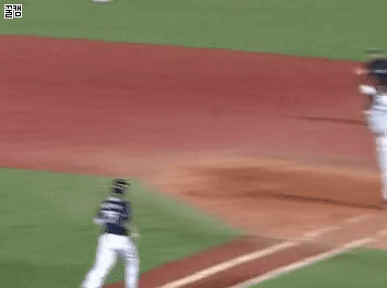 4.gif