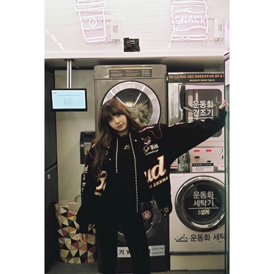 Lisa Instagram Update 18 03 23 Blackpinkbuzz