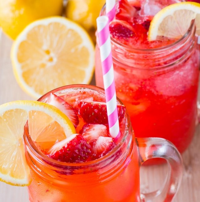 Fresh Strawberry Lemonade #fresh #drink