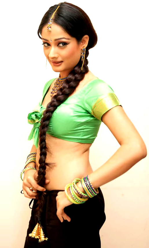kiran Rathod long hair braid1 - kiran Rathod Hot - Marathi Actress Dress 