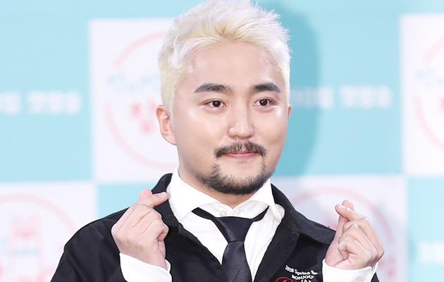 Yoo Byungjae 유병재 deja YG Entertainment después de 4 años - BA NA NA