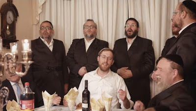 Yitzchak Meir - Lecha Dodi Yitzchak Meir interpreta la hermosa canción "Lecha Dodi".