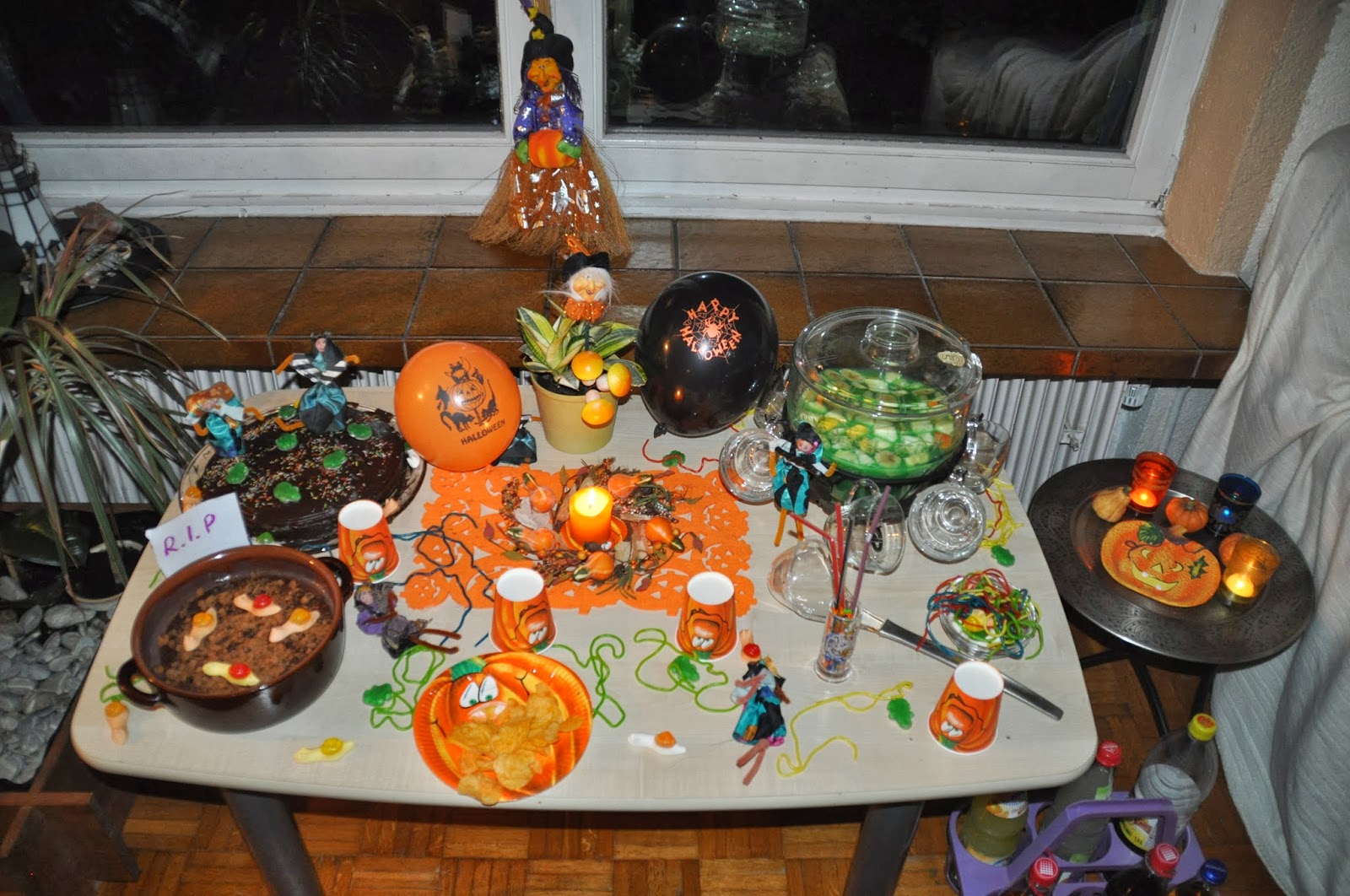 Texterl: Halloweenrezept oder Wundermittel - das Skelett aus ...