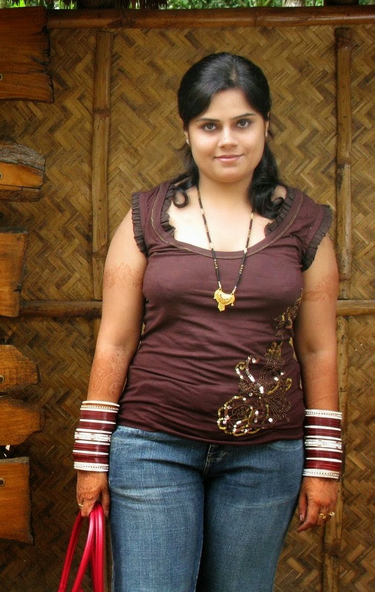 Happy Raikoti : Hot New Married Indian Bhabi Pictures