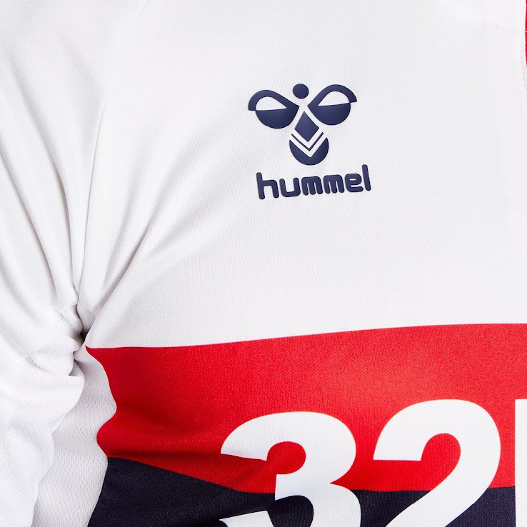 Middlesbrough Official Hummel Kids 2019/20 Away Shirt 