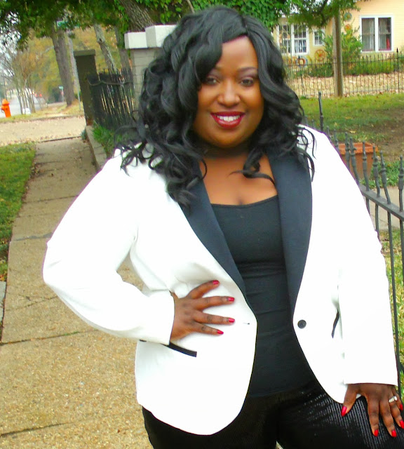 Style 4 Curves --For the Curvy Confident Woman: Holiday LookBook ...