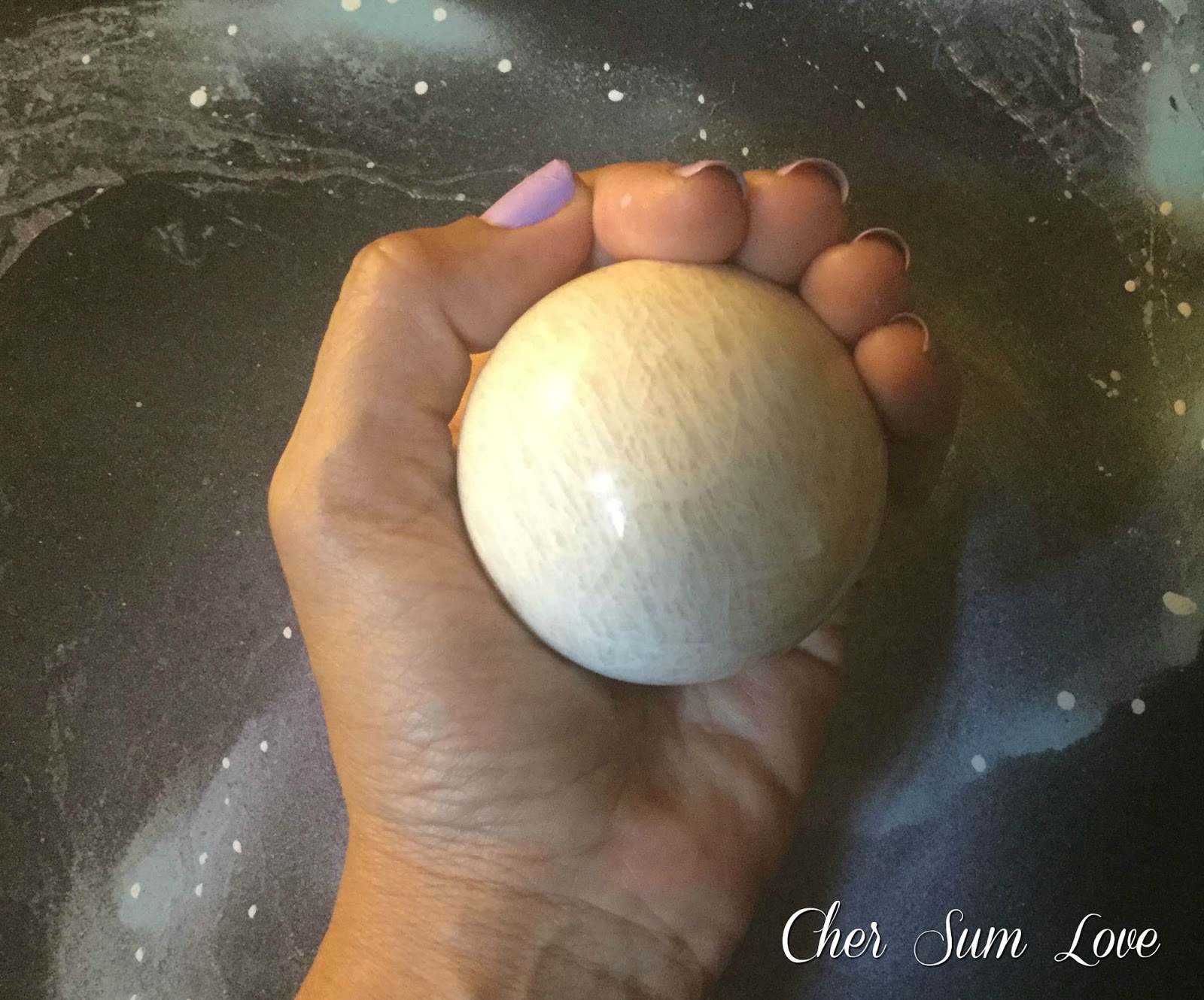 Cher Sum Love : Full Moon Stones for Rituals