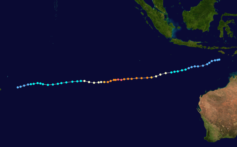 Trajectoire du cyclone tropical intense Evrina
