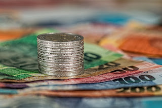 perbedaan dan hubungan apa itu ekonomi makro dan ekonomi mikro apa itu ekonomi makro dan apa itu ekonomi mikro pengertiannya