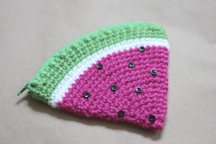How to Crochet a Coin Purse - Easy Crochet Patterns | Coin purse crochet  pattern, Crochet purse patterns, Crochet coin purse