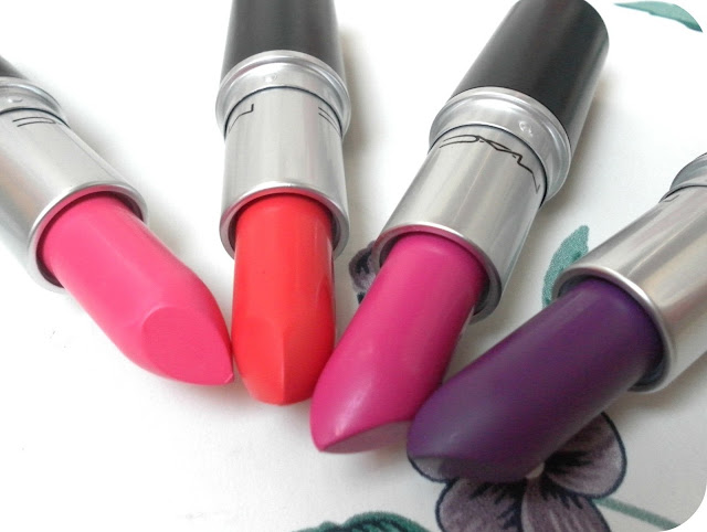 A picture of MAC Fashion Sets Lipsticks Swatches