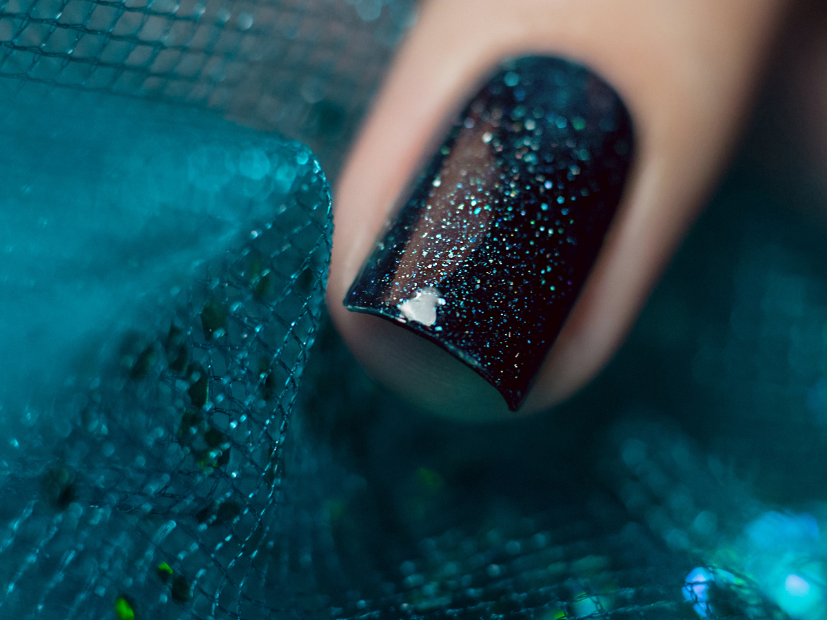Лаковый Адвокат: piCture pOlish "Hope"