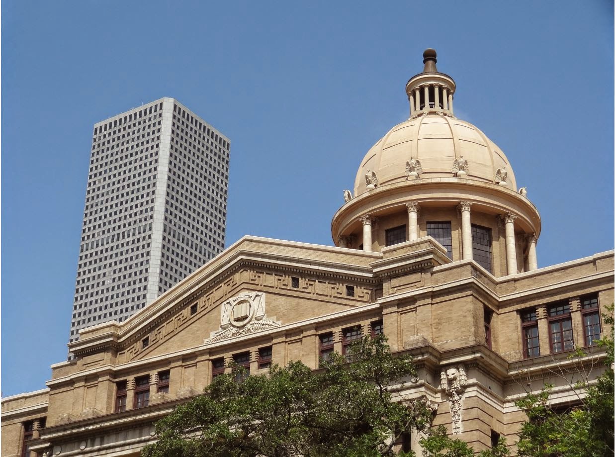 Houston in Pics Old and new architecture side by side in Downtown Hous