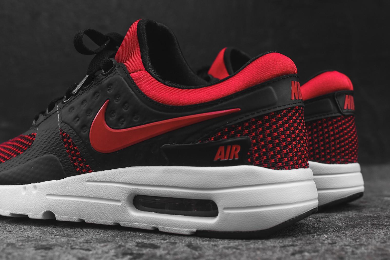 Nike Air Max Zero Essential - University Red/Black Nike Air Max Zero Essential - University Red/Black