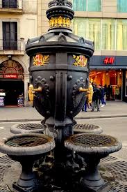 Click here under A Barcellona, non esitate a bere l'acqua delle fontane