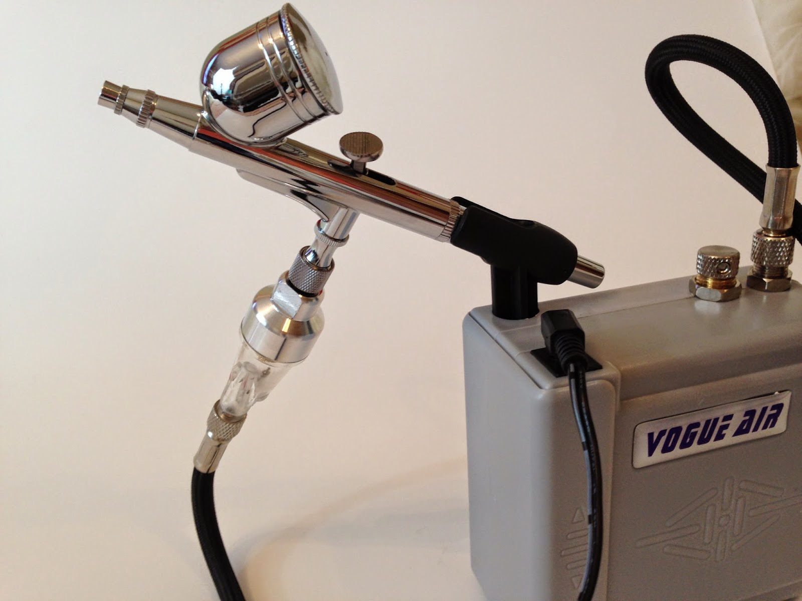 Fashion Maven Mommy Vogue Air Airbrush System