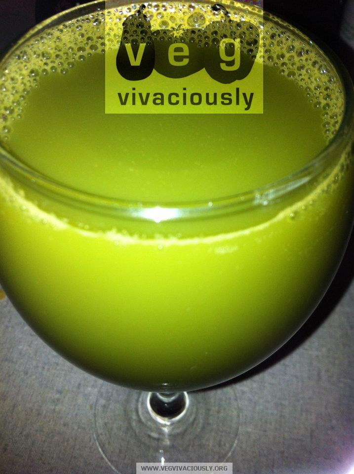 Veg Vivaciously Herbed Gala Apple Juice