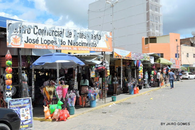 FEIRA DOS IMPORTADOS DE SANTA CRUZ DO CAPIBARIBE. VALE A PENA CONFERIR