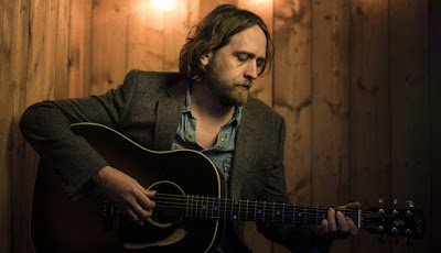 Hayes Carll Picture