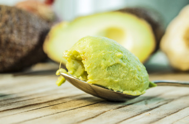 avocado-beauty-skincare-benefits