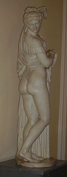 Venus Calipigia en bronce patinado del primer tercio d…