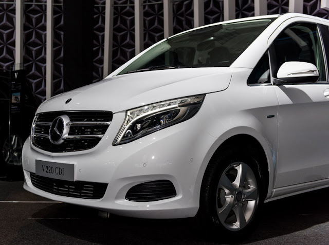 Mâm xe Mercedes V220 d AVANTGARDE Mercedes V220 d AVANTGARDE sử dụng bánh xe 17 Inch