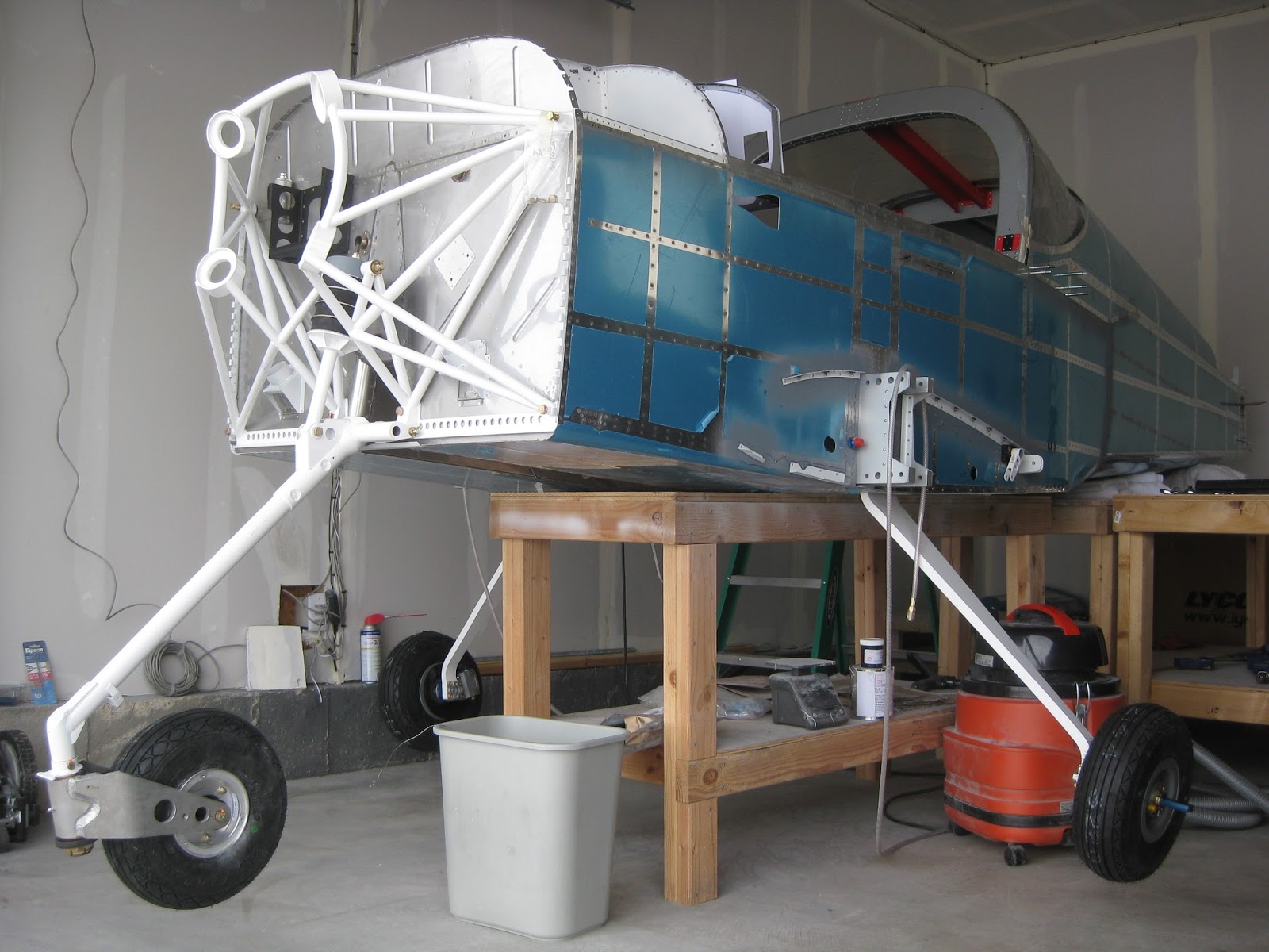 E's Van's RV14A Finish Tricycle Landing Gear and Engine Mount