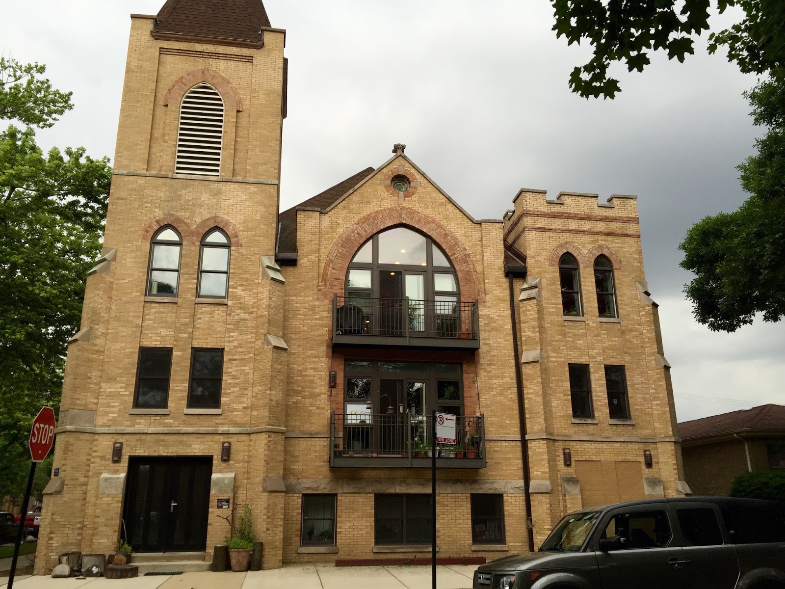 Little House in Chicago 5 reasons to live in McKinley park