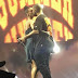 Drake and Rihanna finally kiss on stage (photo)