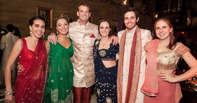 Why People Love These 6 Australians Who Made Way Into Indian Slums