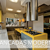 Bancadas de cozinhas modernas com tábuas, escorredor, cuba dupla - veja ideias e cozinhas lindas!