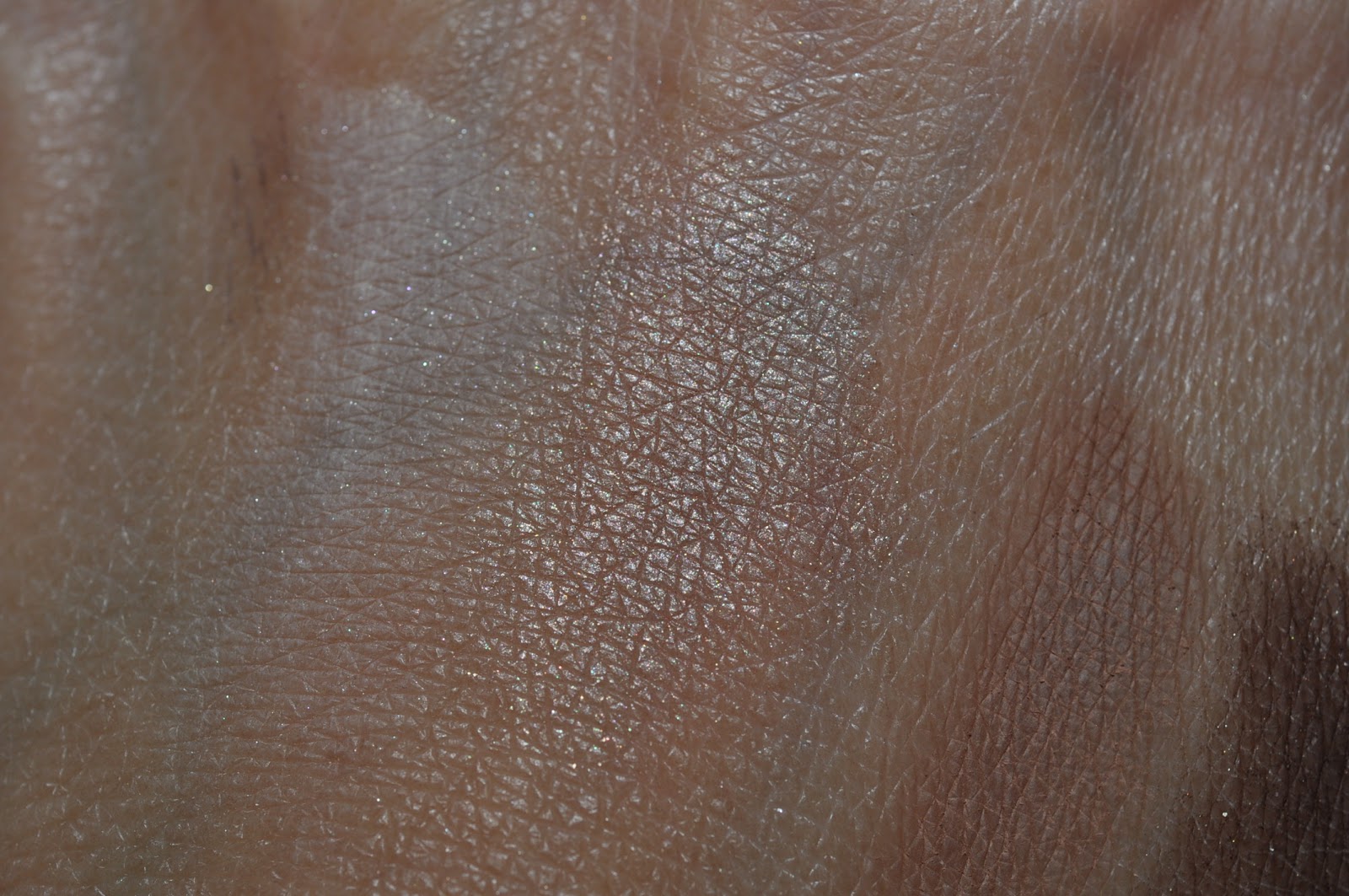 Simply Vera Wang Accent on Eyes Neutral and Smokey Plum Kits Swatches