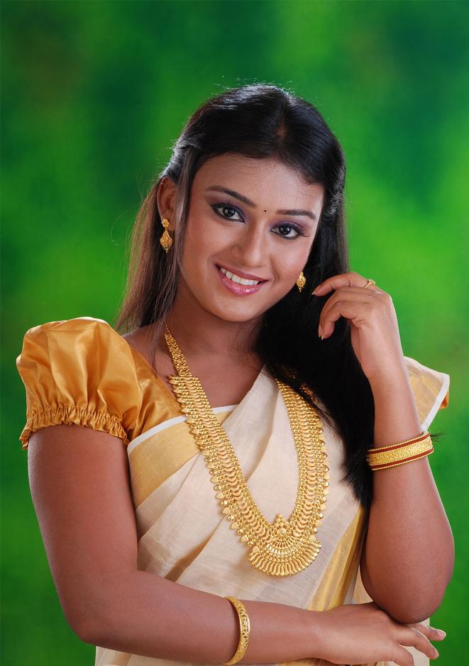 Malayalam Movie Actresses: Malayalam Actress and Model Varadha