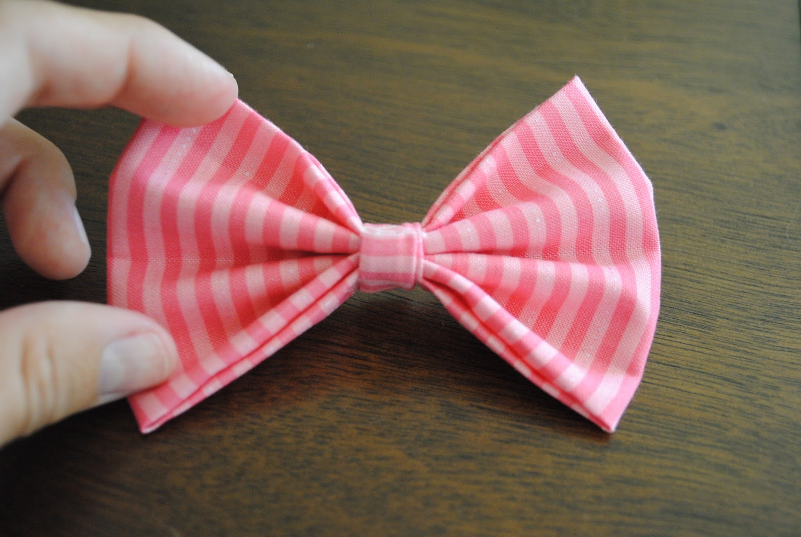 Notes From Nessa Fabric Bow Tutorial