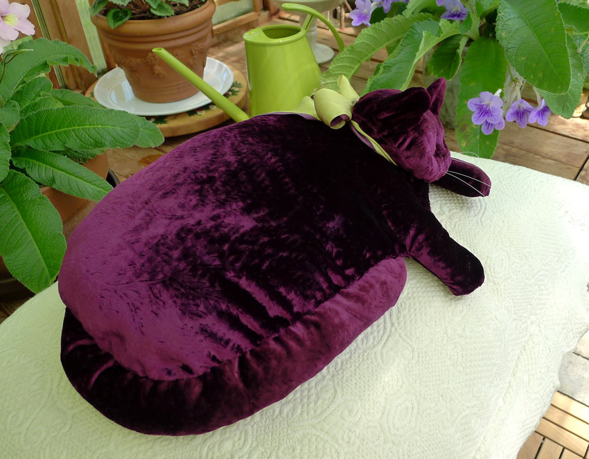 nevban Kedi Severlere Peluştan Kedi Yastık