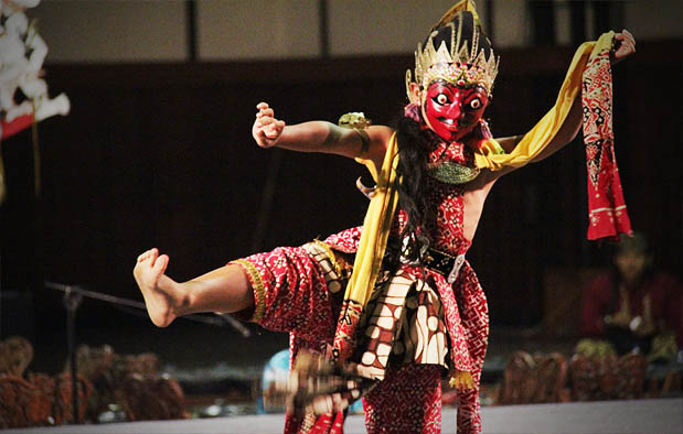 Kliping Tari Tunggal Part 2