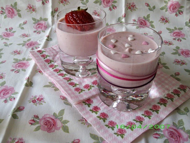 Moussefresaychocoblanco.jpg