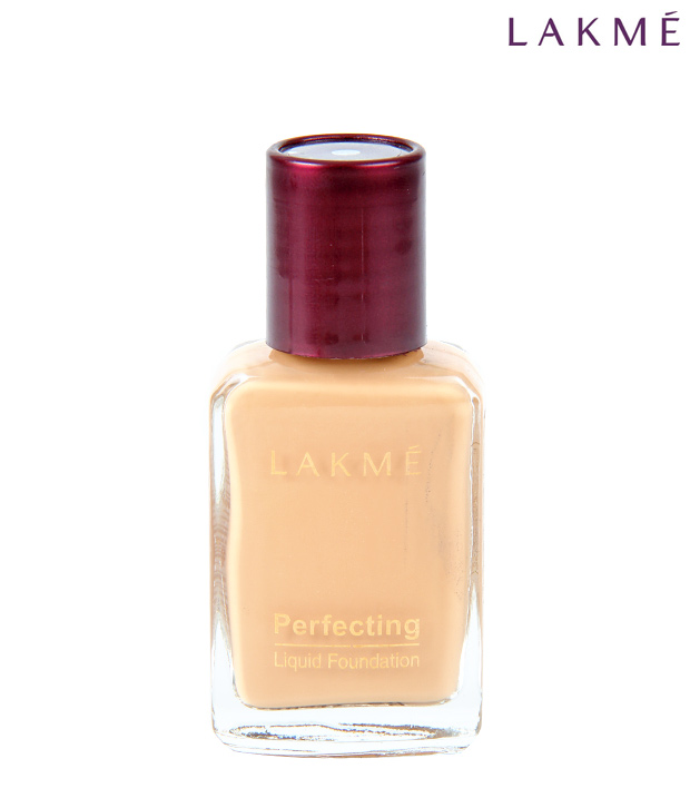 LAKME PERFECTING LIQUID FOUNDATION REVIEW