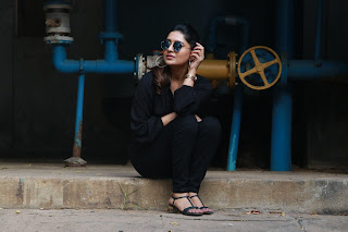 Actress Vani Bhojan New Photoshoot stills in Black Dress