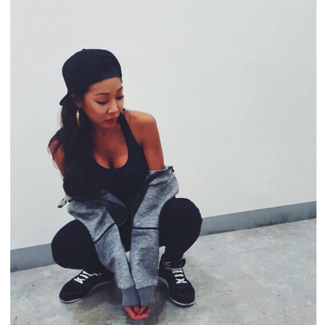 Jessi Flaunts Her Apple Hip And Fit Body Daily K Pop News