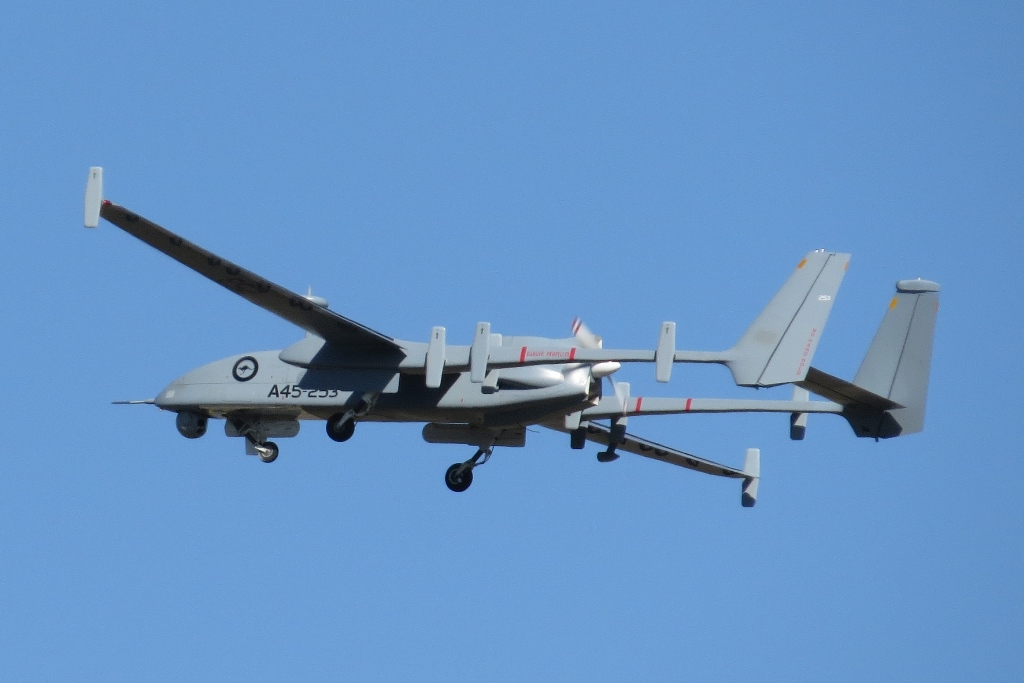 беспилотники израиля. Iai eitan бпла. беспилотники израиля. разведывательные беспилотные летательные аппараты aerostar. бпла heron-1 азербайджана.