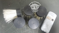 من بيت النظافة metal brush-فرش دائرية من السلك المعدنى المقوى machine brushesوالتى يتم تجميع الاعداد منها لعمل فرش الدرافيل الكبيرة للاستخدامات المختلفةفرشة ماكينة سنجل ديسك 17 بوصة-20 بوصة-13 بوصة-فرش ايطالى اصلية -فرش صينى اصلية-اعادة ملىء جميع انواع الفرش بكل المقاسات-الفرش الناعمة لغسيل السجاد والموكيت-الفرش الخشنة لغسيل الارضيات الصلبة-الفرش المخصصة لتلميع الارضيات باللباد ماسك اللباد-اعادة ملىء جميع انواع الفرش --الفرش الخاصه بغسيل السيارات من الداخل والخارج والتى يتم تركيبها على الصاروخrecycle and new-الفرش الخاصه لسيارات الشركات المحليه والاجنبيه والتى تقوم بتنظيف الشوارع والارصفه والطرق كالدرافيل الاسطوانيه الكبيره والدائريه-الفرش الخاصه بالمطاحن الكبيره وايضا الخاصه بمصانع الاغذيه والالبان والحاصله على شهادات الايزو والجوده العالميه لتكون بالطرق والاساليب التى تتوافق معها ولعدم مخالفتها الاشتراطات والمعايير المطلوبه للعمل بها بامان كامل-الفرش الخاصه بالمصانع بمختلف انواعها وكذلك الفرش المكونه من مسطره طويله او مجموعه مساطر معا فى فرشاه واحده وكذلك كافة الفرش التى تحتاجها الموانى والمطارات وشركات الشحن والتفريغ من بيت النظافة metal brush-فرش دائرية من السلك المعدنى المقوى machine brushesوالتى يتم تجميع الاعداد منها لعمل فرش الدرافيل الكبيرة للاستخدامات المختلفةفرشة ماكينة سنجل ديسك 17 بوصة-20 بوصة-13 بوصة-فرش ايطالى اصلية -فرش صينى اصلية-اعادة ملىء جميع انواع الفرش بكل المقاسات-الفرش الناعمة لغسيل السجاد والموكيت-الفرش الخشنة لغسيل الارضيات الصلبة-الفرش المخصصة لتلميع الارضيات باللباد ماسك اللباد-اعادة ملىء جميع انواع الفرش --الفرش الخاصه بغسيل السيارات من الداخل والخارج والتى يتم تركيبها على الصاروخrecycle and new-الفرش الخاصه لسيارات الشركات المحليه والاجنبيه والتى تقوم بتنظيف الشوارع والارصفه والطرق كالدرافيل الاسطوانيه الكبيره والدائريه-الفرش الخاصه بالمطاحن الكبيره وايضا الخاصه بمصانع الاغذيه والالبان والحاصله على شهادات الايزو والجوده العالميه لتكون بالطرق والاساليب التى تتوافق معها ولعدم مخالفتها الاشتراطات والمعايير المطلوبه للعمل بها بامان كامل-الفرش الخاصه بالمصانع بمختلف انواعها وكذلك الفرش المكونه من مسطره طويله او مجموعه مساطر معا فى فرشاه واحده وكذلك كافة الفرش التى تحتاجها الموانى والمطارات وشركات الشحن والتفريغ